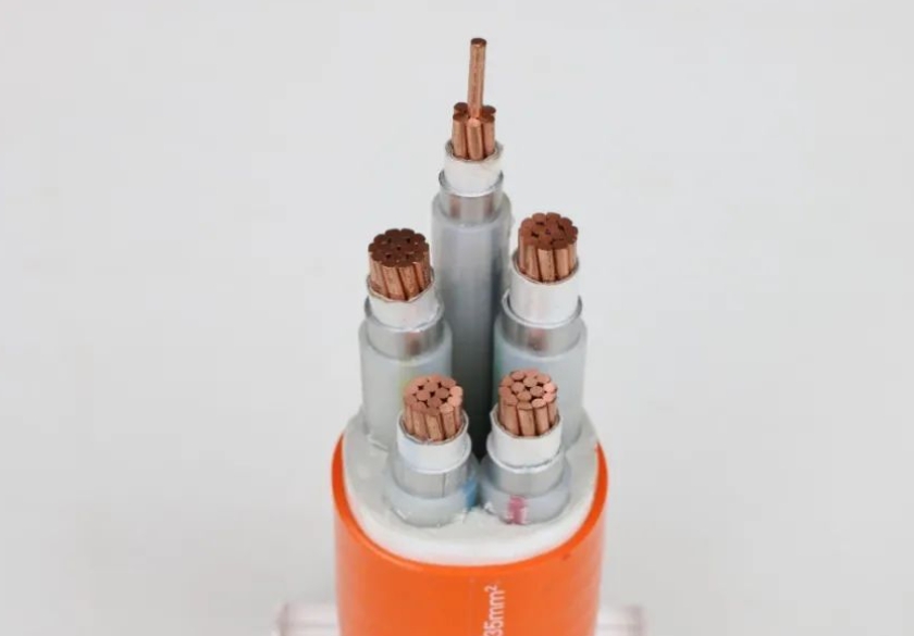 思柏電力電纜廠家為大家簡(jiǎn)單的介紹生活中常用的電線規(guī)格型號(hào).jpg